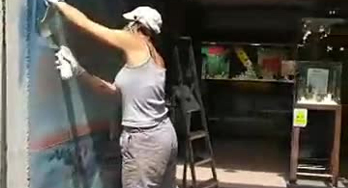 La belle idée de la bijouterie LAMY pendant les travaux au centre ville d'Albertville !